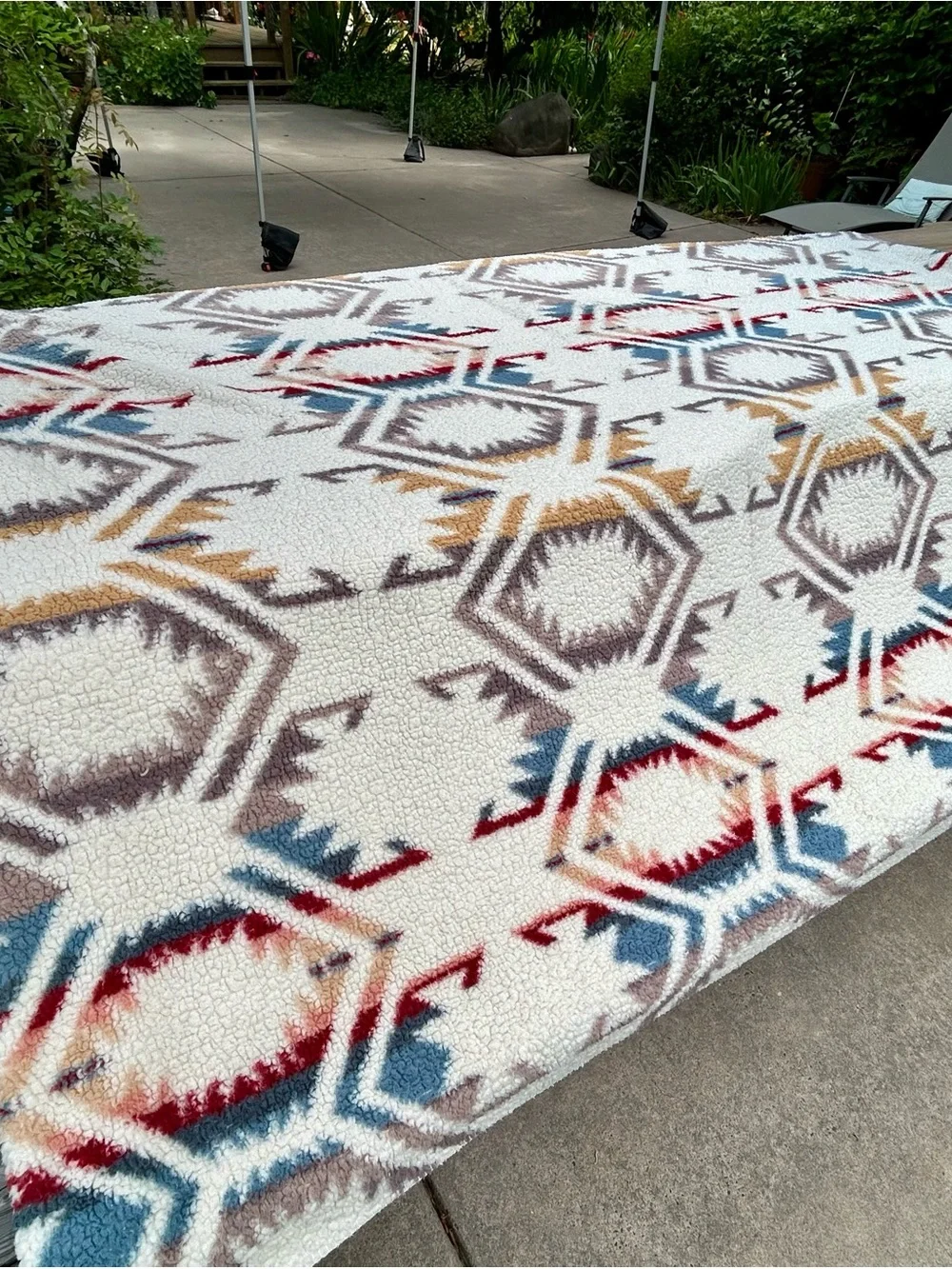 Pendleton Cream Sherpa Fleece Blanket “White Sands”